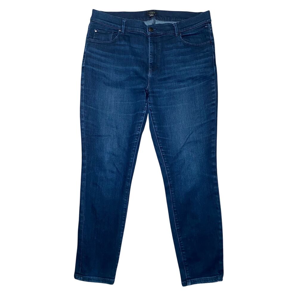 Ann Taylor - Women's Size 14 - Dark Wash Skinny Jeans